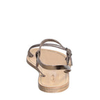 Sandali schiava bassi da donna in pelle laminata bronzo