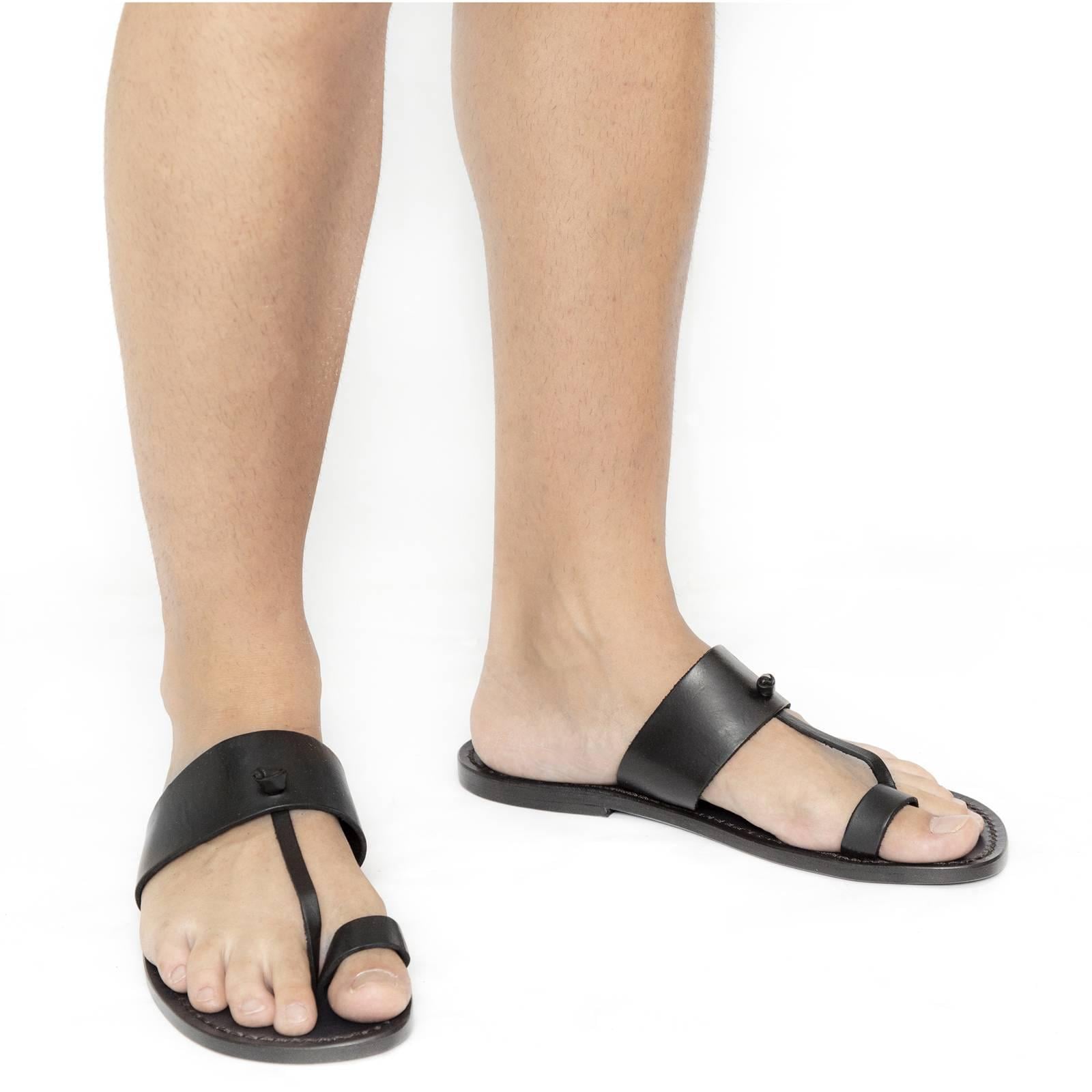 Black leather thong sandals Handmade in Italy