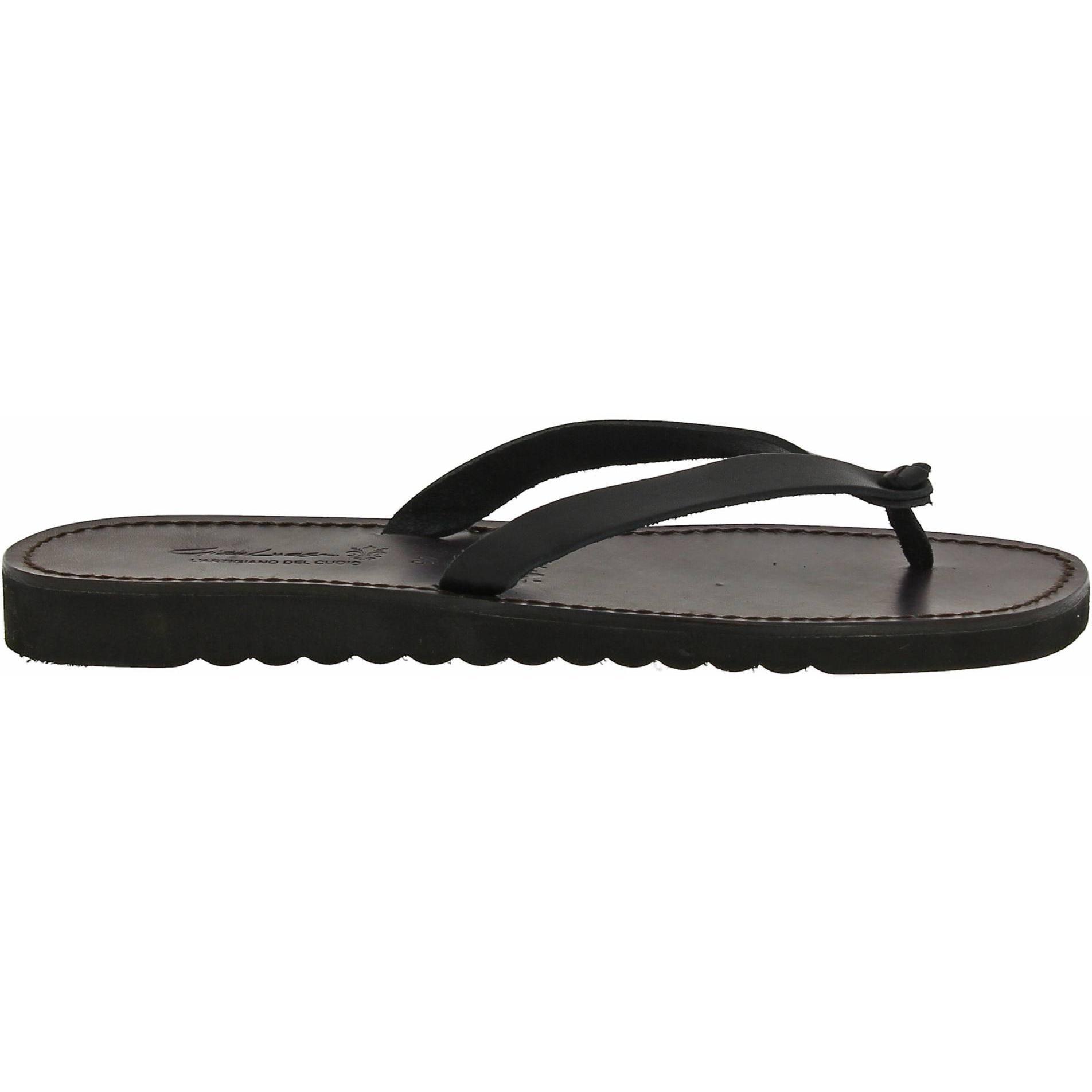 Infradito uomo in pelle nero con suola in gomma spessa