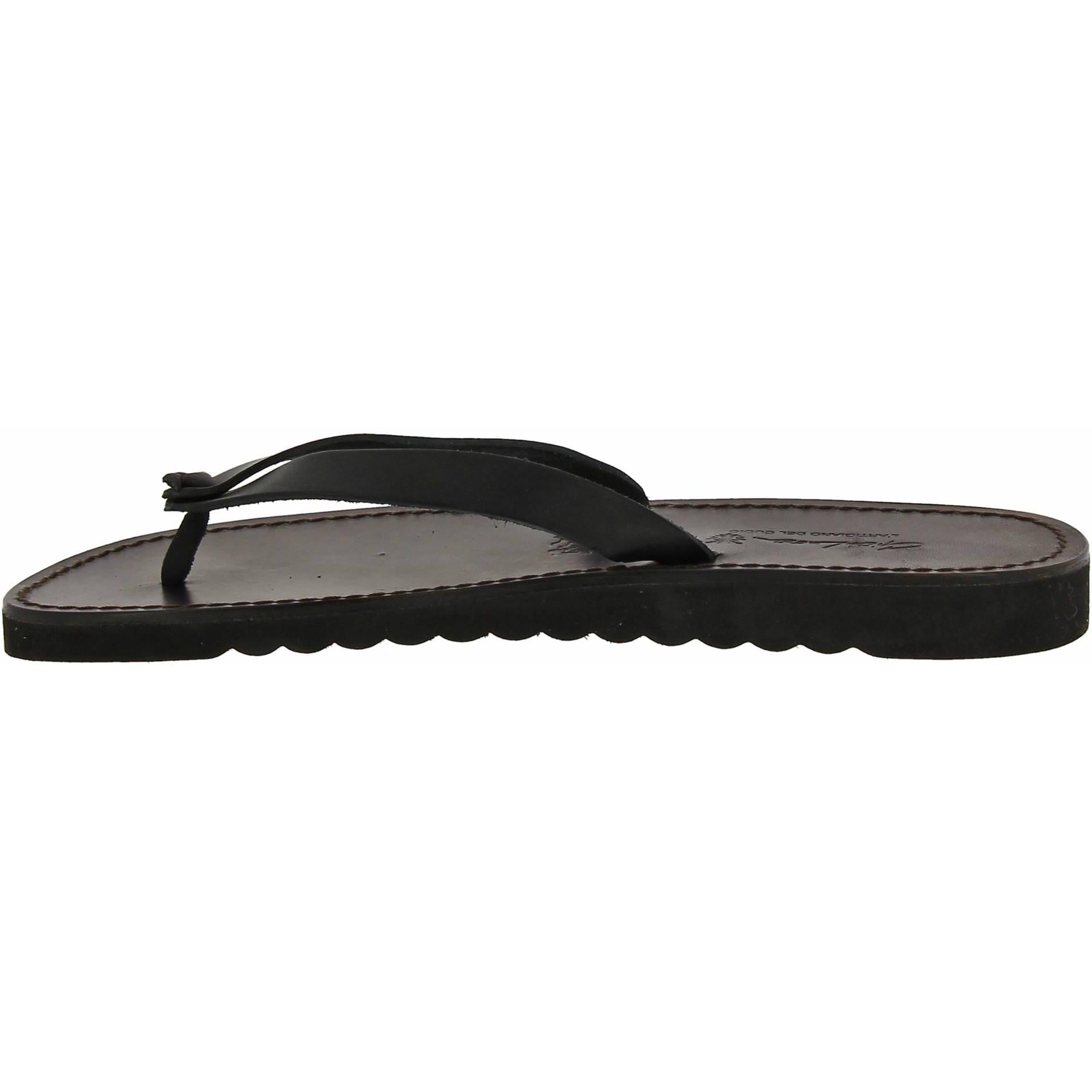 Infradito uomo in pelle nero con suola in gomma spessa