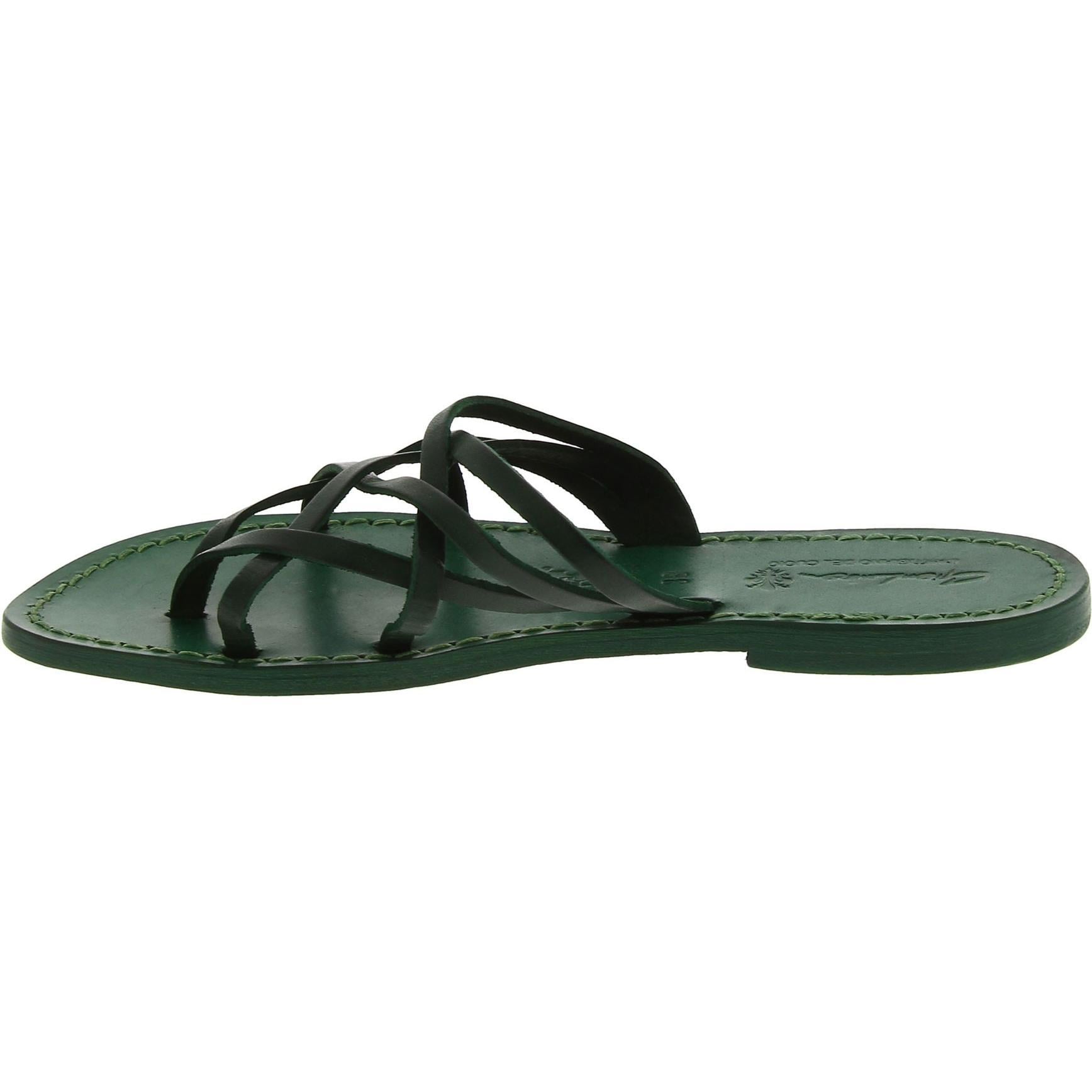 Hand gefertigte Damen-Sandalen mit Reimenstreifen aus grünem Leder mit Ledersohle