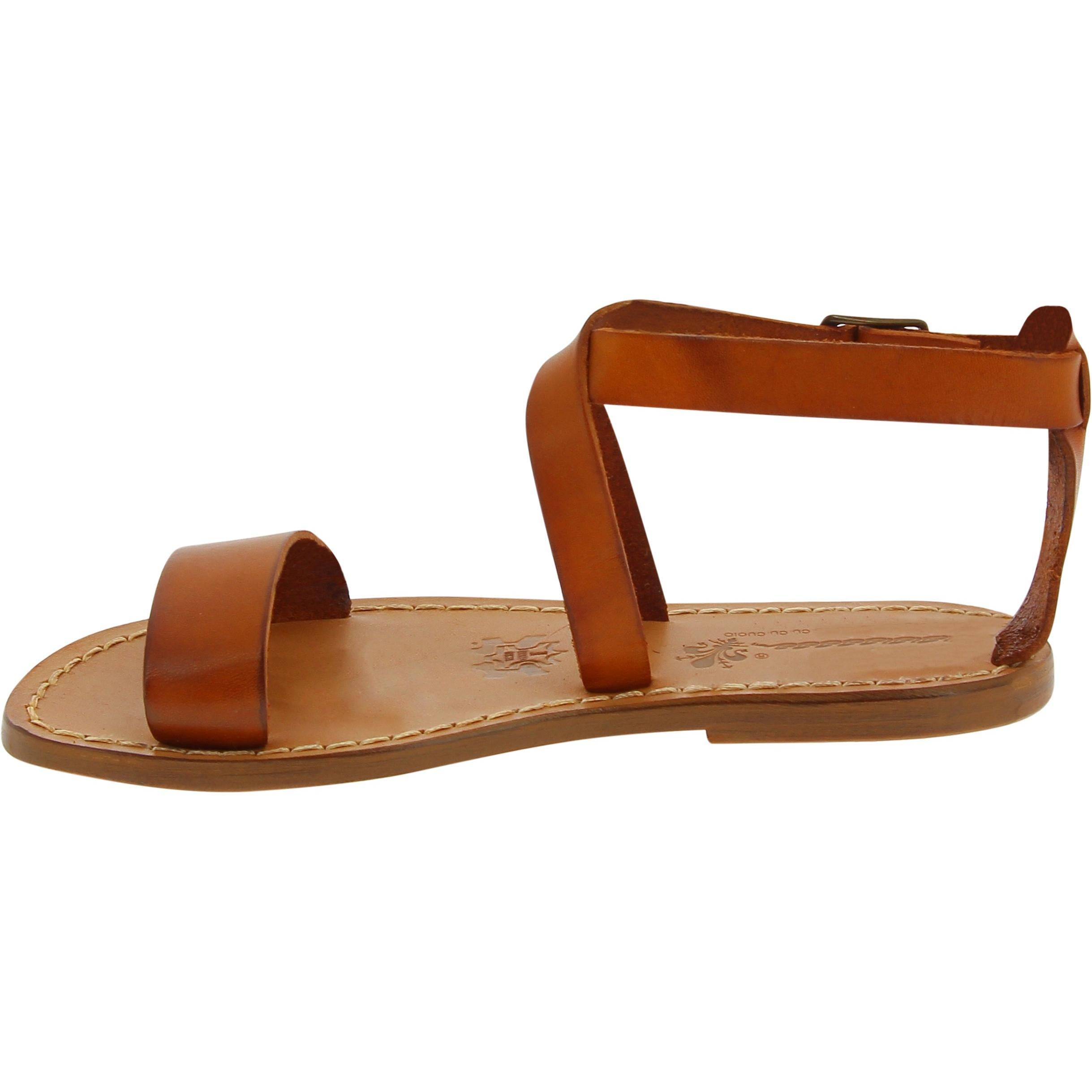 Sandali donna in pelle color cuoio fatti a mano in Italia