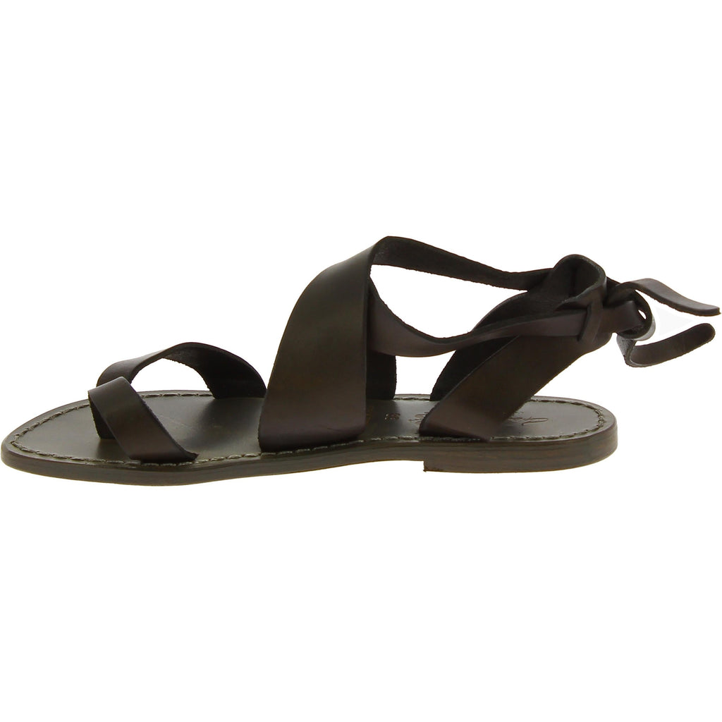 Sandali donna in pelle color fango fatti a mano in Italia