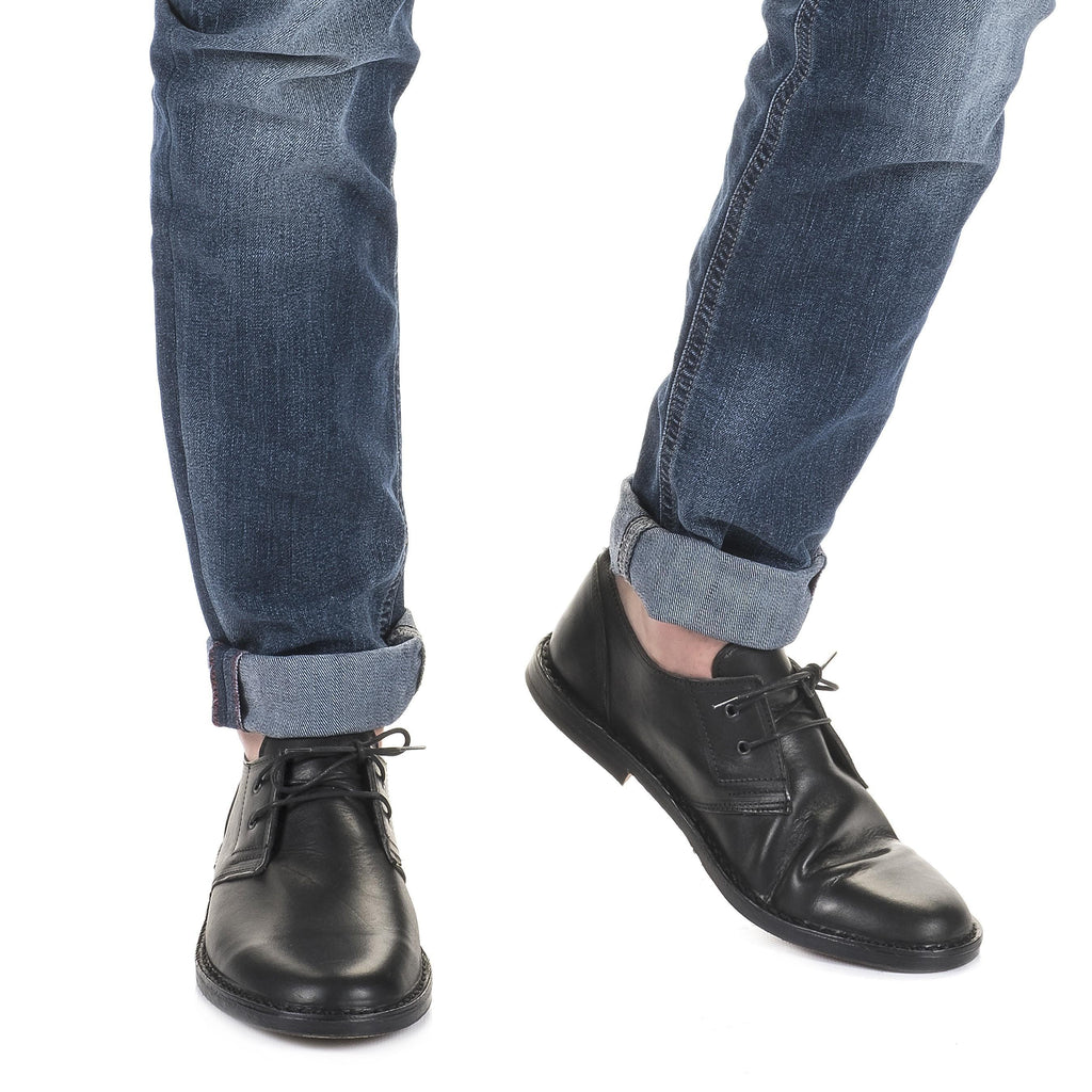 Scarpe basse da uomo in pelle nera fatte a mano in Italia