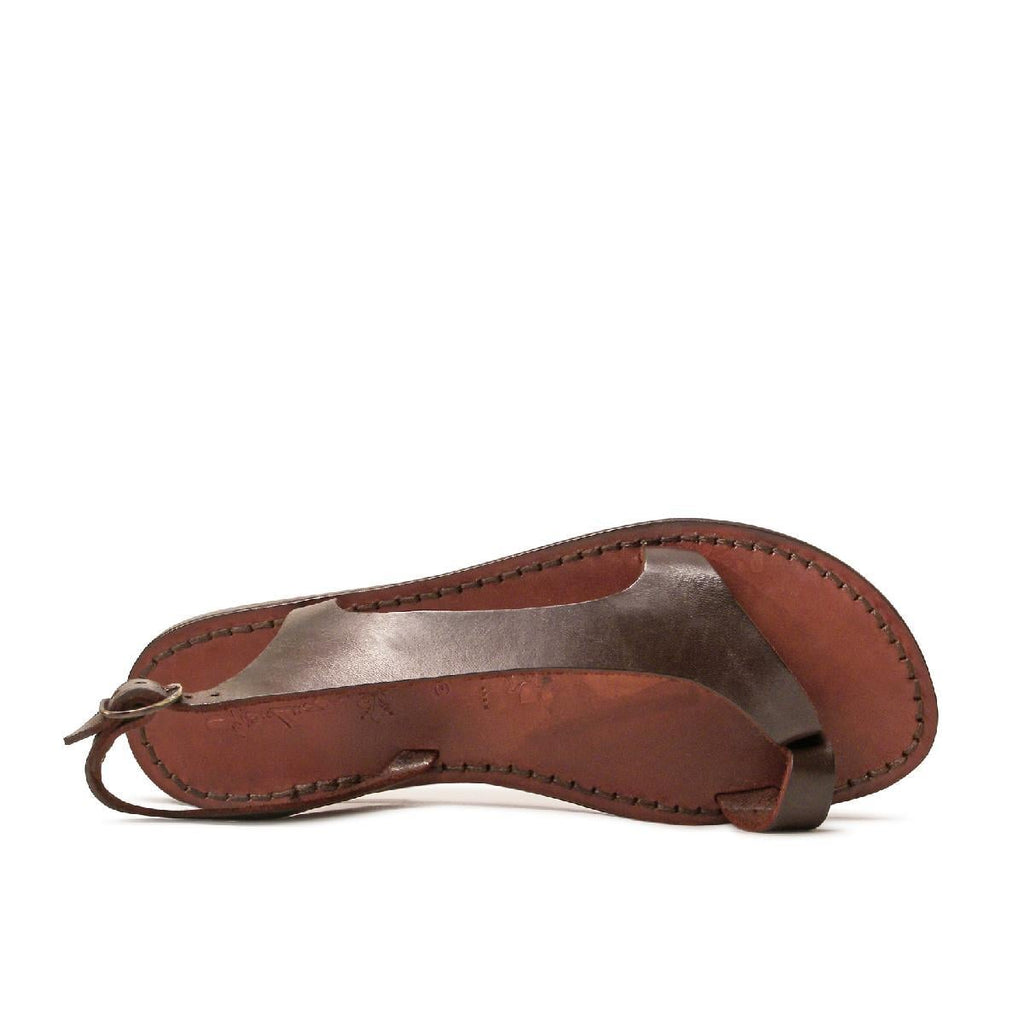 Brown leather thong sandals for women Handmade in Italy