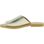 Sandali infradito slip-on da donna fatti a mano in pelle di vitello laminata oro