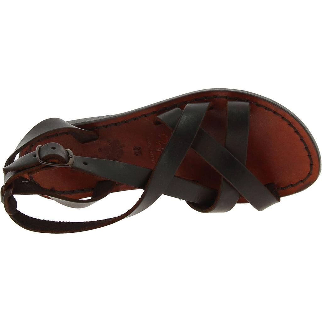 Handmade leather sandals in brown leather for ladie