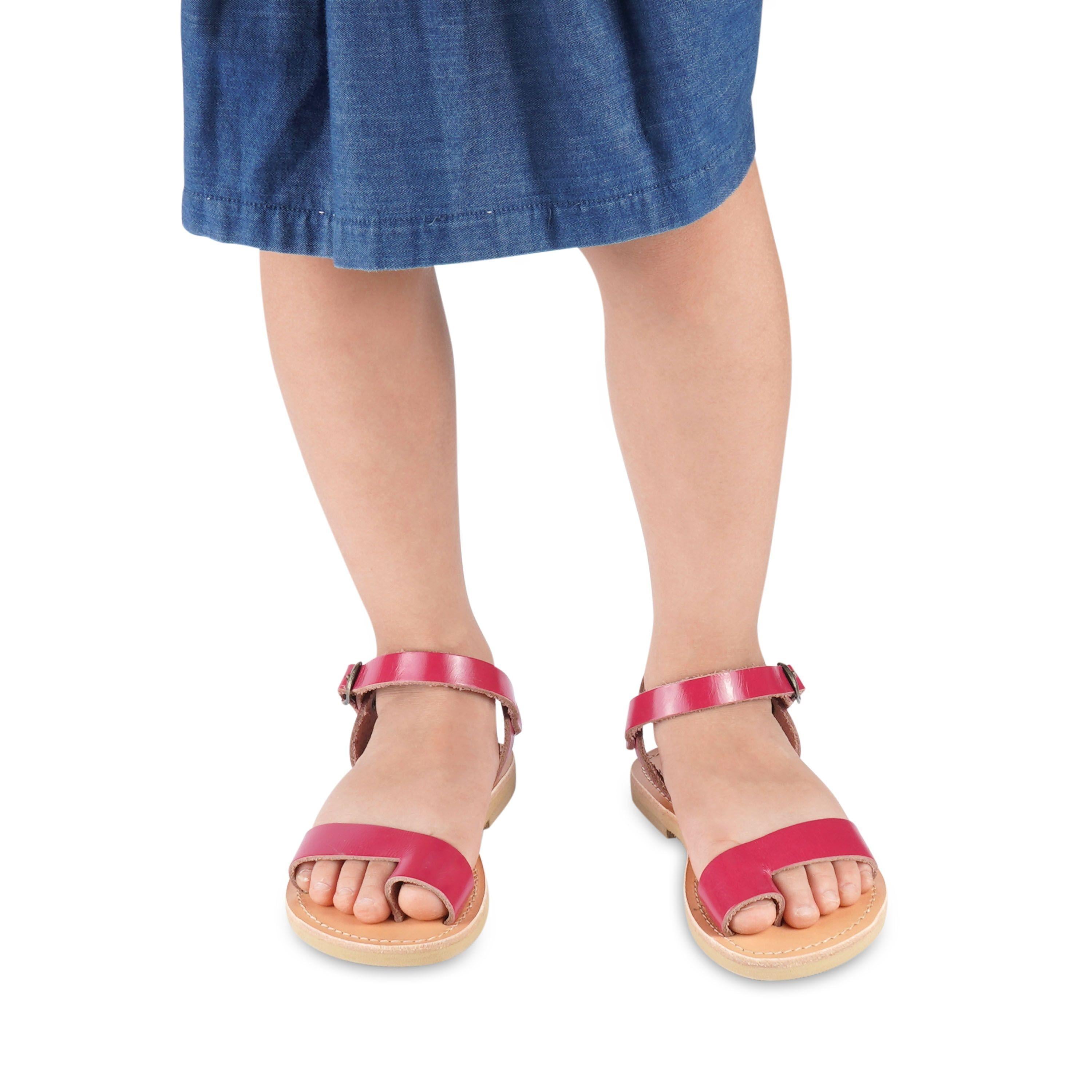 Sandali infradito da bambina in pelle di vitello fucsia chiusura con fibbia