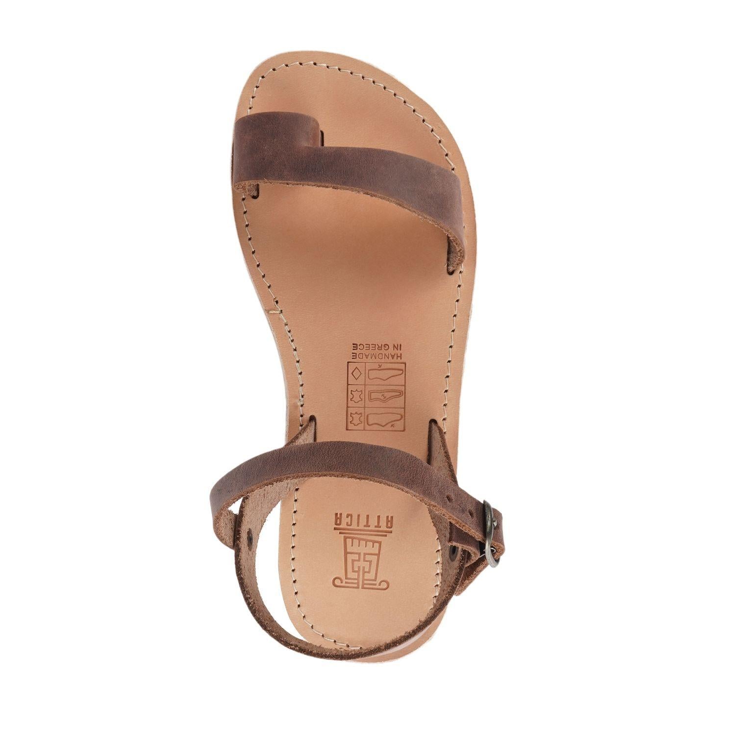 Sandali infradito da bambino in pelle nubuk marrone scuro chiusura con fibbia