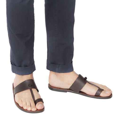 Ciabatte infradito marroni da uomo in pelle fatti a mano
