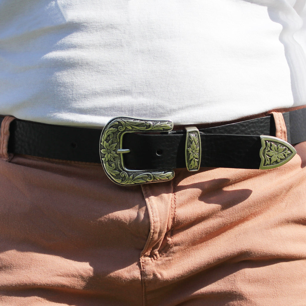Cintura western donna in pelle nera con fibbia in metallo