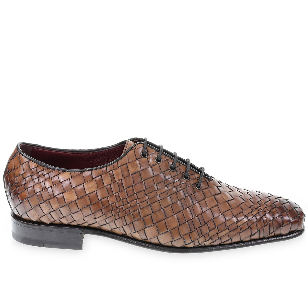 Richelieu en cuir marron tissé et teint à la main par Fratelli Borgioli