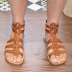 Sandali romani da uomo in pelle color cuoio antico