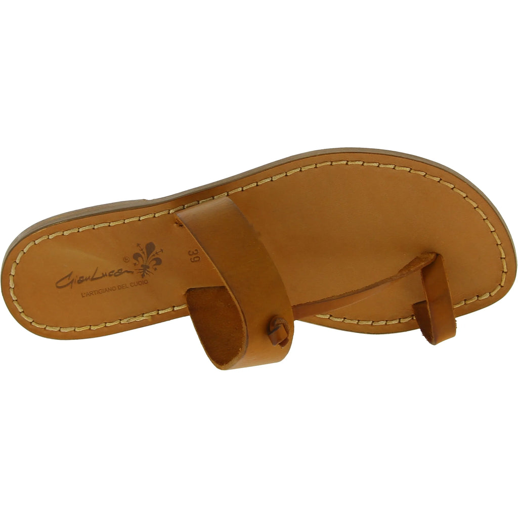 Sandali infradito da donna fatti a mano in pelle color cuoio